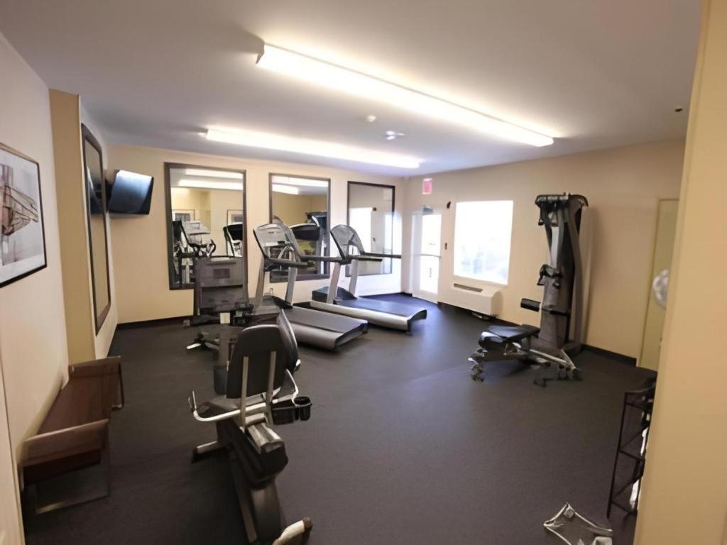 Candlewood Suites Saint Joseph By Ihg Kültér fotó