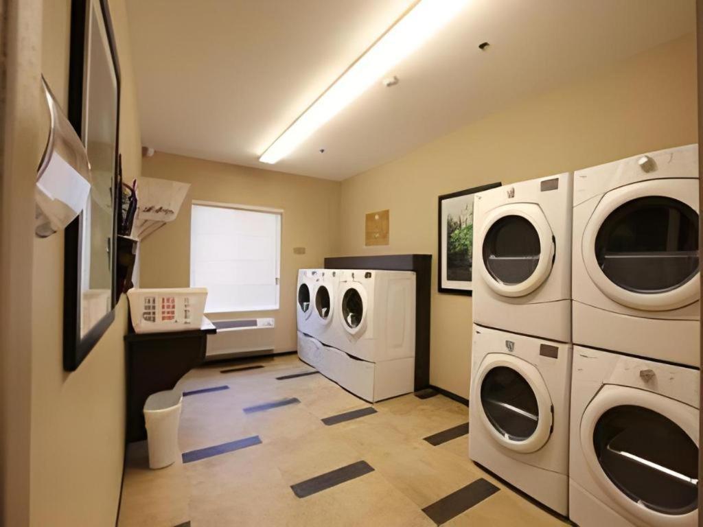 Candlewood Suites Saint Joseph By Ihg Kültér fotó