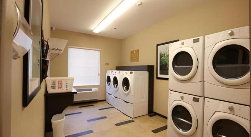 Candlewood Suites Saint Joseph By Ihg Kültér fotó