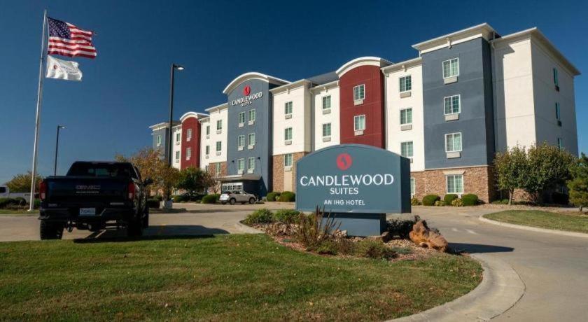 Candlewood Suites Saint Joseph By Ihg Kültér fotó
