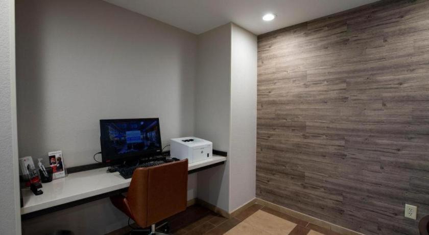 Candlewood Suites Saint Joseph By Ihg Kültér fotó