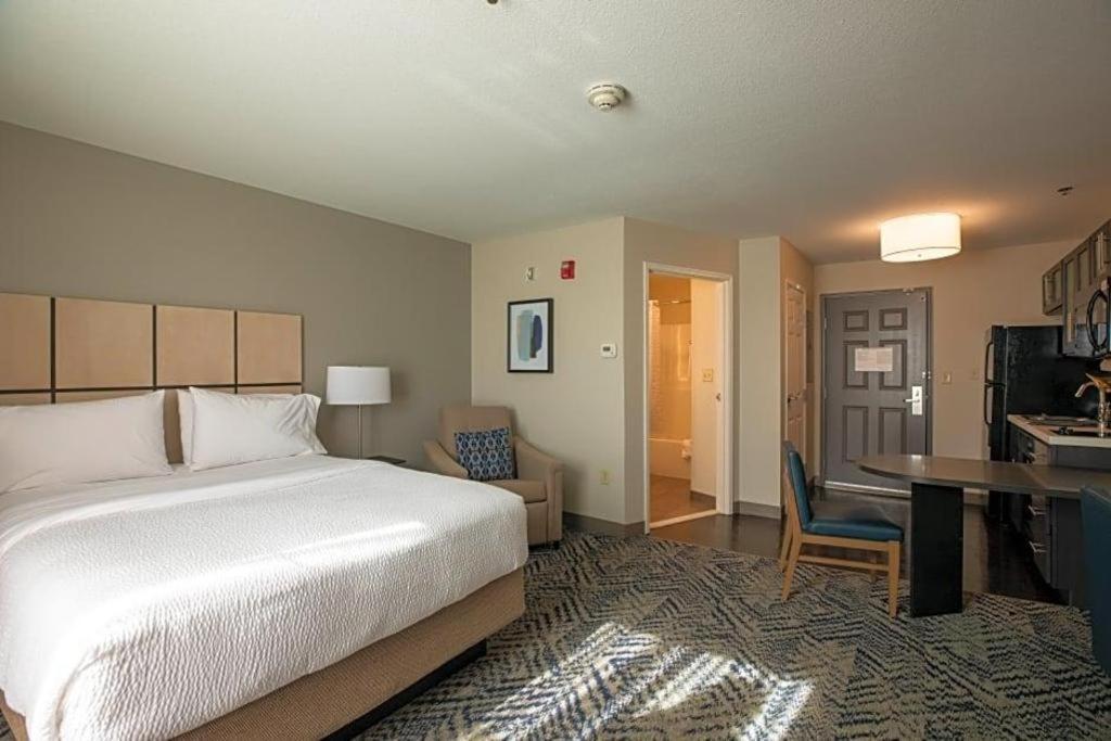 Candlewood Suites Saint Joseph By Ihg Kültér fotó