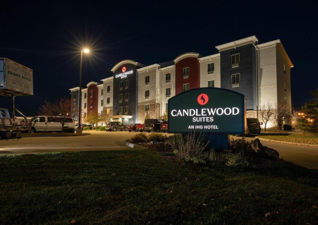 Candlewood Suites Saint Joseph By Ihg Kültér fotó